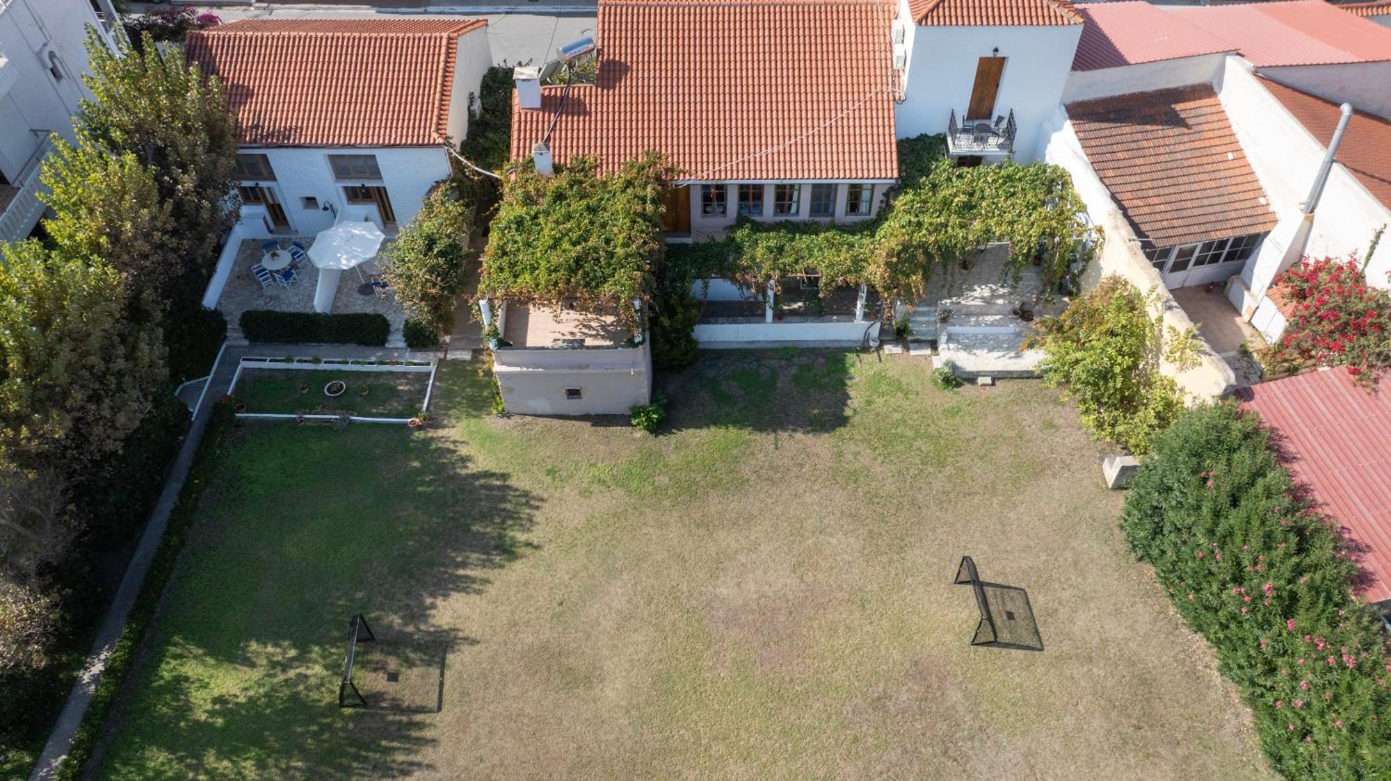 Ismini Apartments Kalívesz Kültér fotó